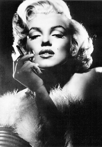 Happy Birthday to the beautiful Marilyn Monroe 53deluxe